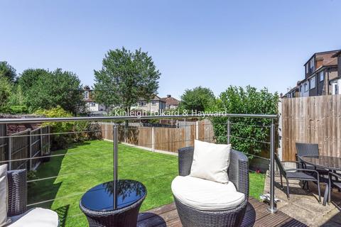 24 Bramley Way, West Wickham, BR4 9NT