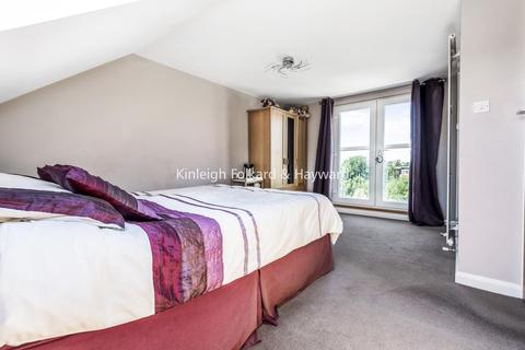 24 Bramley Way, West Wickham, BR4 9NT