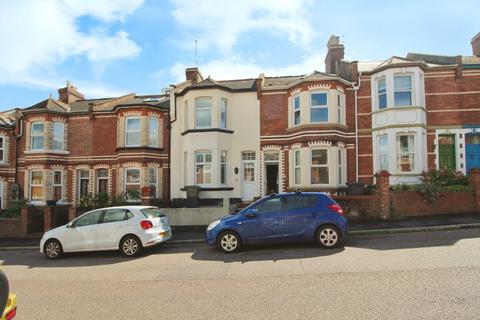 5 bedroom terraced house to rent