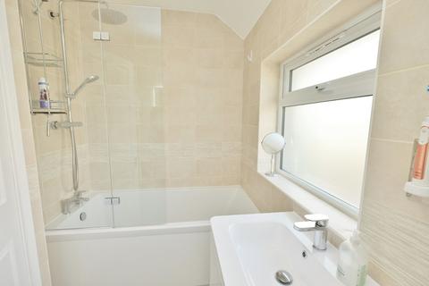 10 Broom Avenue, Orpington, BR5 3BS