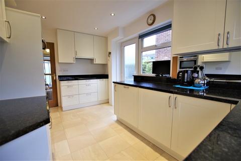 28 Jacks Lane, Marchington, Uttoxeter, ST14 8LW