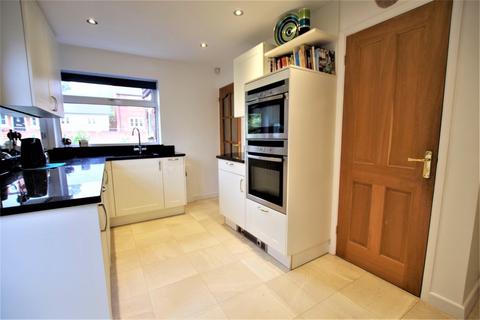 28 Jacks Lane, Marchington, Uttoxeter, ST14 8LW