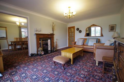 28 Jacks Lane, Marchington, Uttoxeter, ST14 8LW