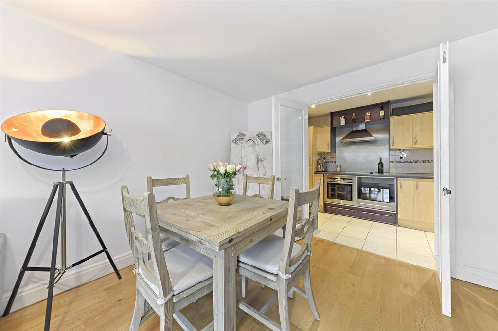 Bluewater House, Smugglers Way, Wandsworth, London 2 bed flat £630,000