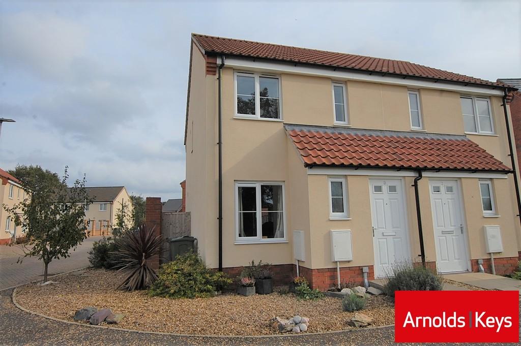 Liz Jones Way, Aylsham 2 bed semidetached house for sale £195,000