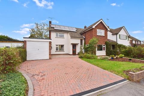 3 Britten Crescent, Chelmsford, CM2 7EP