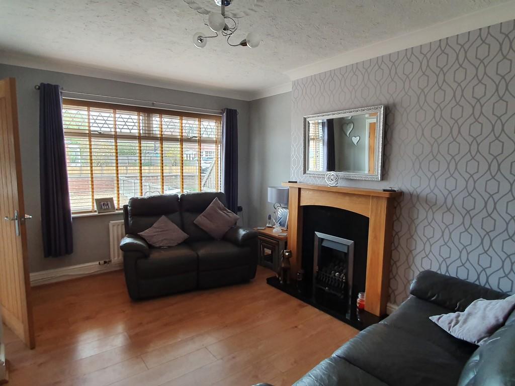 Warmingham Lane, Middlewich 4 bed semidetached house £190,000