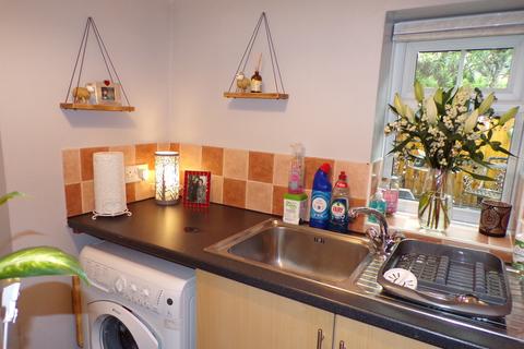 31 Green End, Clayton, Bradford, BD14 6BA