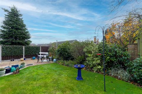 38 Bolehill Park, Hove Edge, Brighouse, HD6 2RS