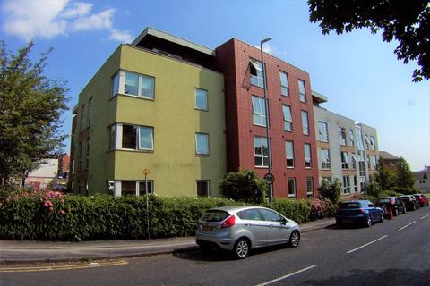 2 bedroom flat to rent, Rampart Road, Leeds