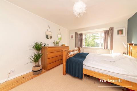 36 Sutton Crescent, Barnet, EN5 2SS