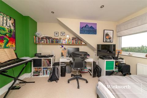 36 Sutton Crescent, Barnet, EN5 2SS