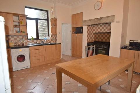 1 Hall Road, Bradford, BD2 2DP