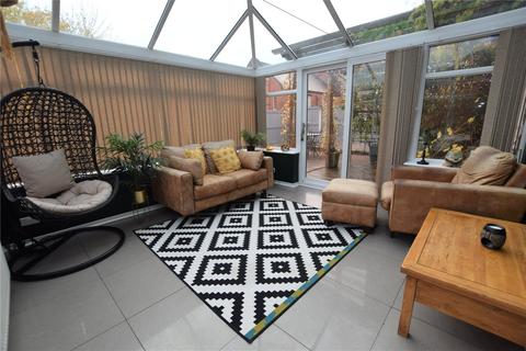 1 Blackpool View, Leeds, LS12 5PE