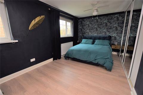 1 Blackpool View, Leeds, LS12 5PE