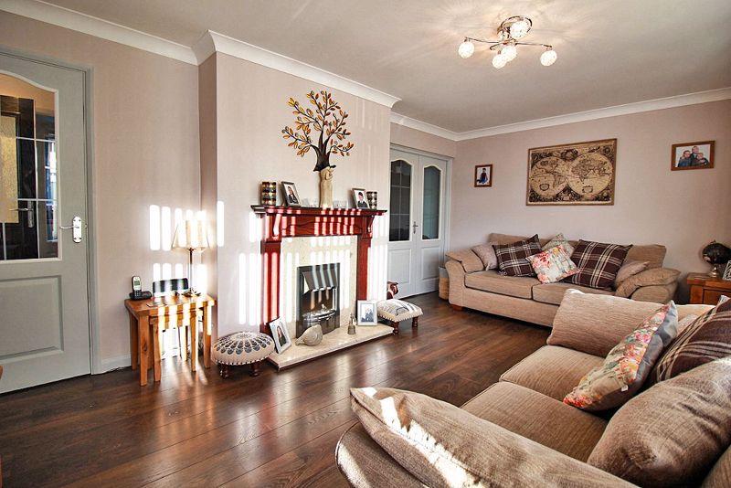 Beccles Drive, Willenhall 3 bed semidetached house £199,950