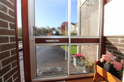 18 Cathedral View, Truro, TR1 3UF