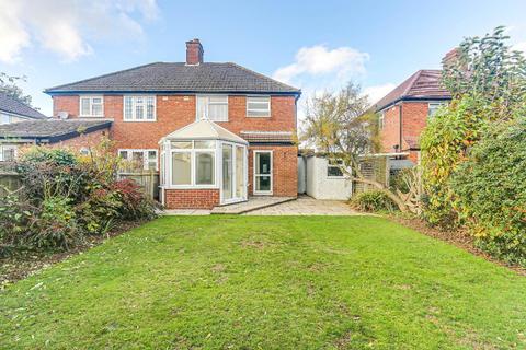 9 Hilton Way, South Croydon, CR2 9ER