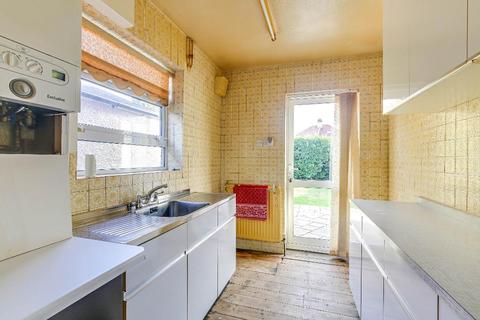 9 Hilton Way, South Croydon, CR2 9ER