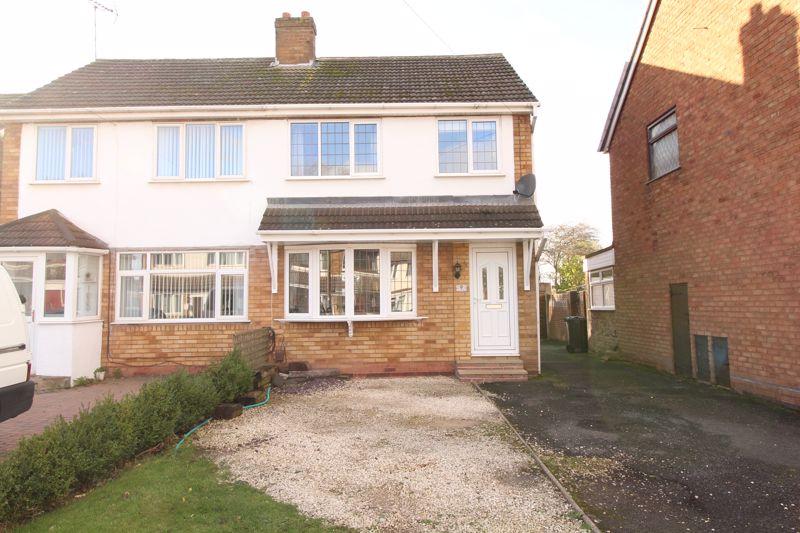 Vigo Close, Walsall Wood 3 bed semidetached house £175,000