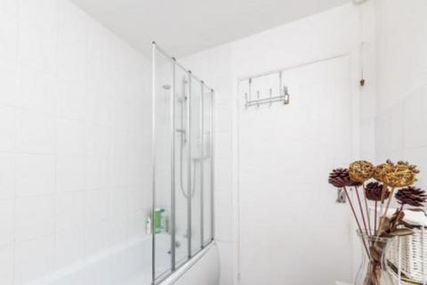 1 bedroom flat to rent, Tivoli Place, Brighton, East Sussex, BN1 5NE