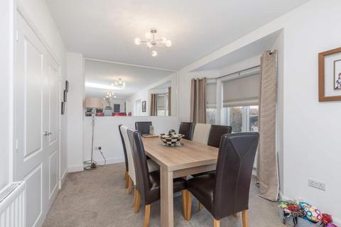 71 Calderpark Road, Uddingston, Glasgow, G71 7RG
