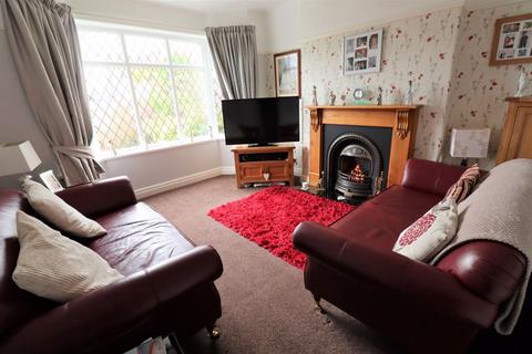 31 Garth Boulevard, Wirral, CH63 5LS