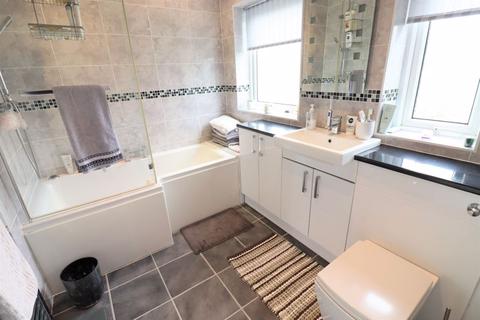 31 Garth Boulevard, Wirral, CH63 5LS