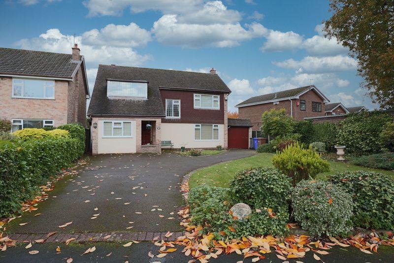 The Lea, Trentham 3 bed detached house £300,000