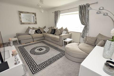 71 Bridle Close, Paignton, TQ4 7ST