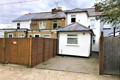 3 Mill Place, Datchet, Slough, SL3 9HX