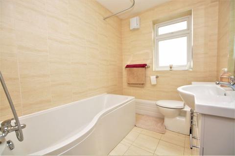 3 Mill Place, Datchet, Slough, SL3 9HX