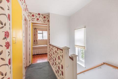 9 Danescourt Crescent, Sutton, SM1 3DZ