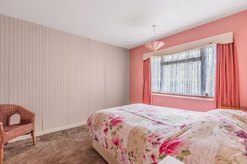 9 Danescourt Crescent, Sutton, SM1 3DZ