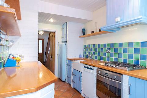 27 Prospect Road, Long Ditton, Surbiton, KT6 5PY
