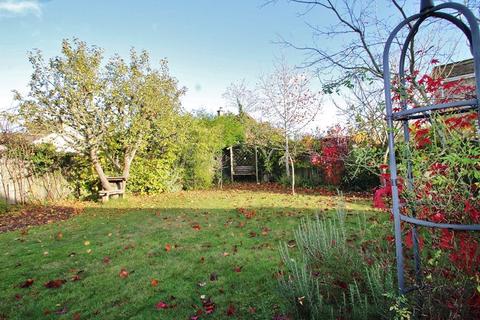 16 Parklands, Freeland, Witney, OX29 8HX