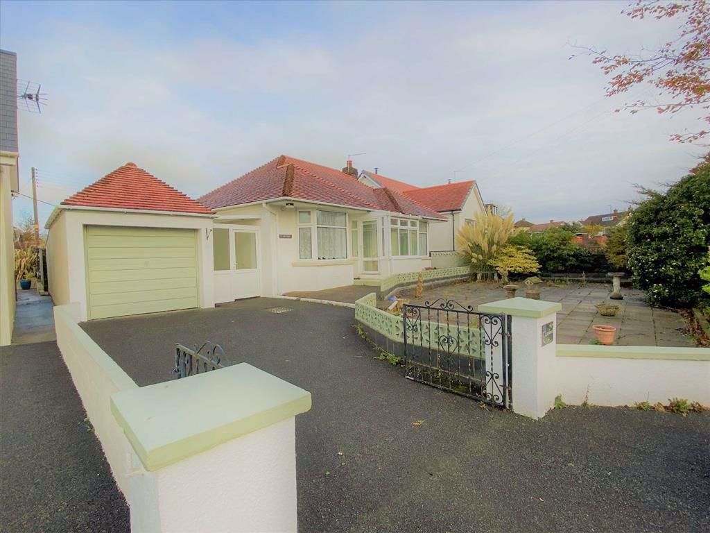 Cnwc Y Dintir, CARDIGAN TOWN, Ceredigion 3 bed detached bungalow £225,000