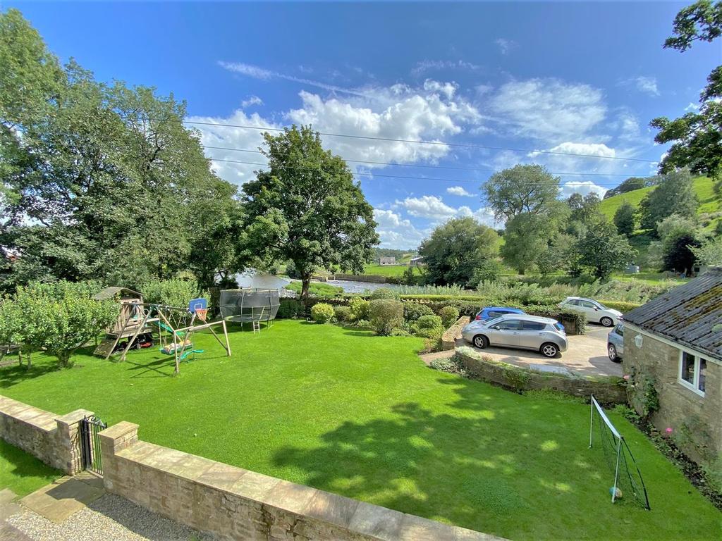 Calder Vale, Whalley, Ribble Valley 3 bed cottage £435,000