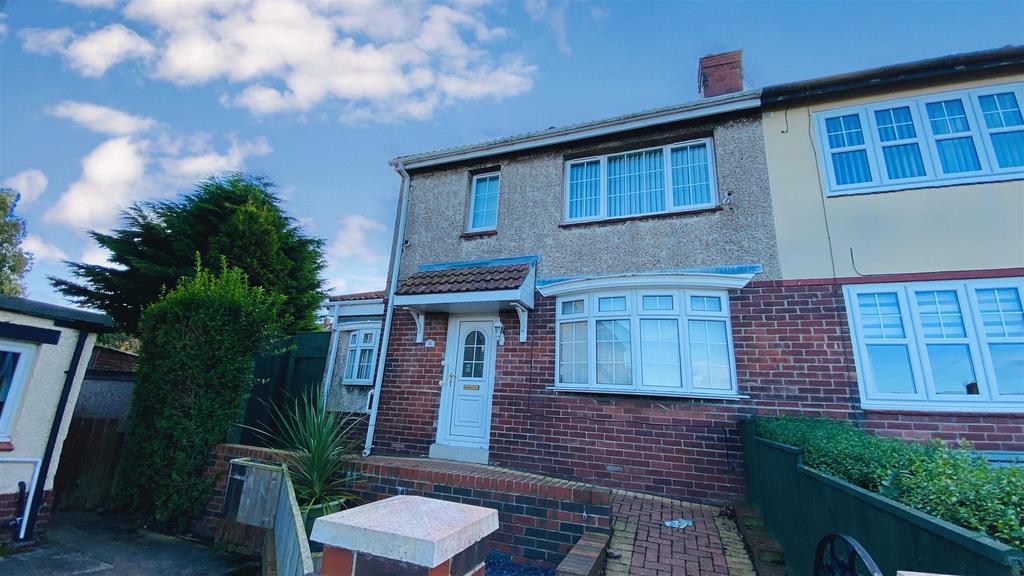 Windermere Road, Seaham 2 bed semidetached house £95,000