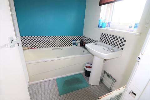 37 Ashington Drive, Choppington, NE62 5EL