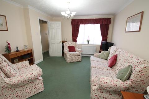 28 Halfpenny Close, Maidstone, ME16 9AJ