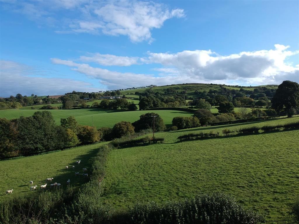 Pentre Celyn, Ruthin Land £100,000