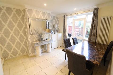 34 Manley Road, Manchester, M16 8HN