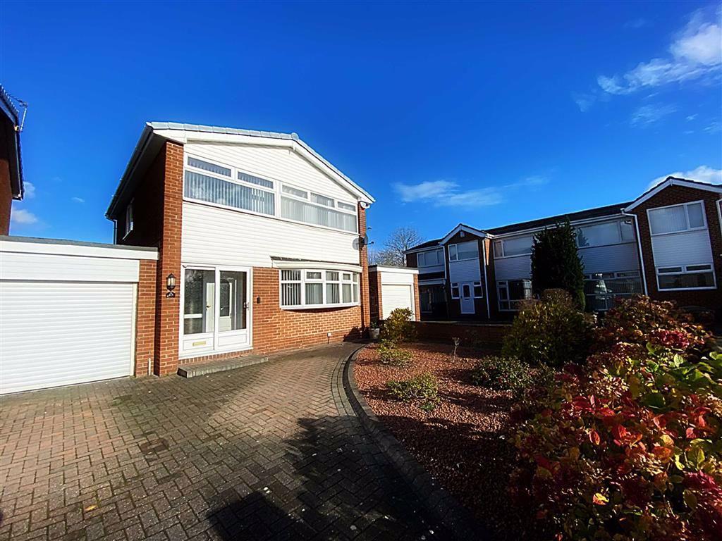 Augusta Court, Hadrian Park... 3 bed detached house £190,000