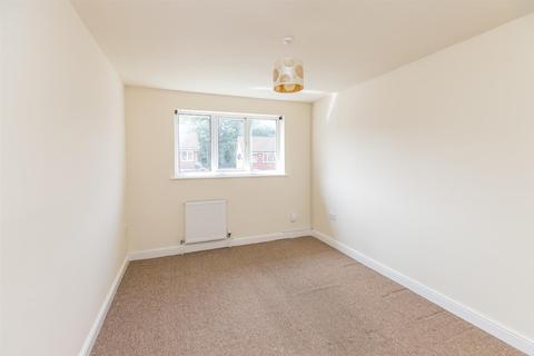 22 Capenhurst Close, Manchester, M23 2SL