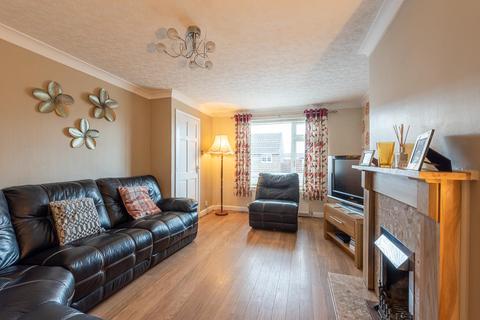 17 Long Meadows, Rillington, Malton, YO17 8LY