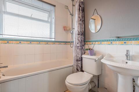 17 Long Meadows, Rillington, Malton, YO17 8LY