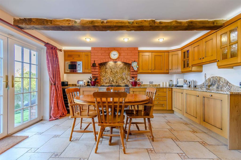 8441525-interior06-800.jpg