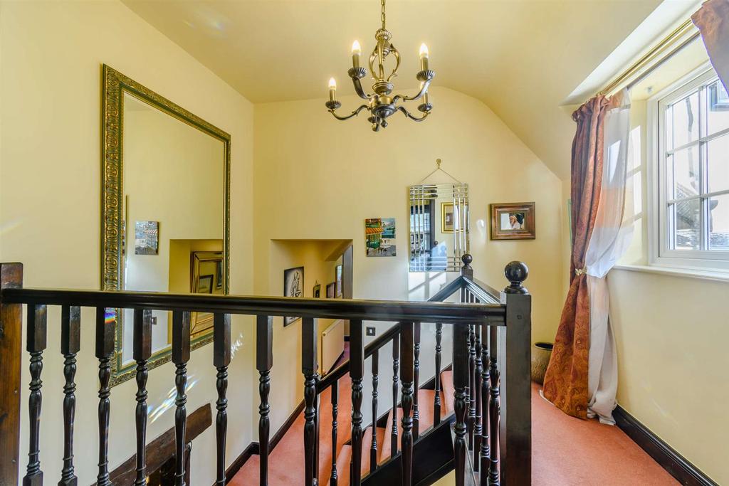 8441525-interior35-800.jpg