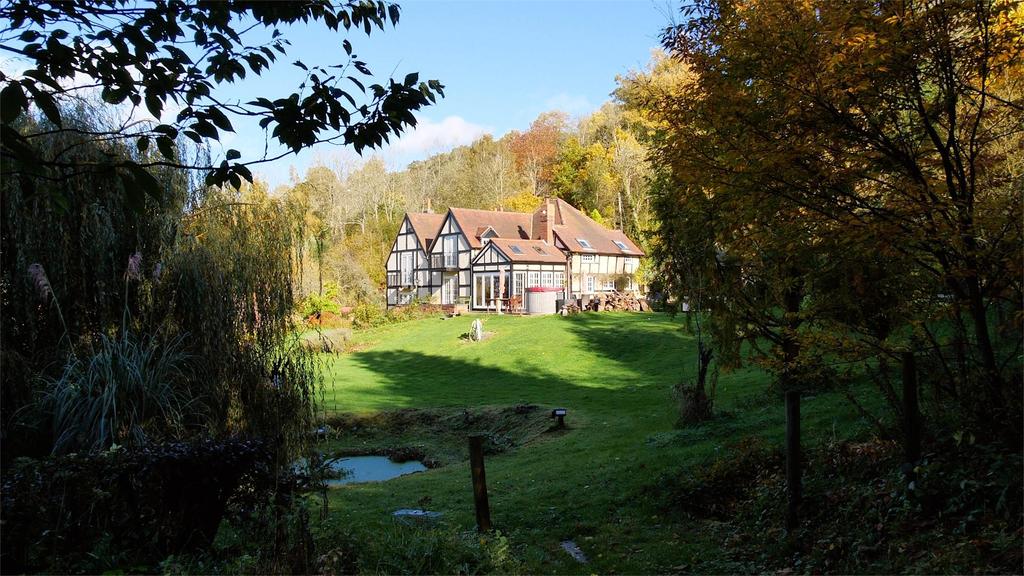 Kingswood House IMG4.jpg